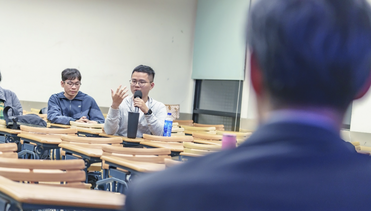 《四亿人的觉醒》台湾政大公映 观众:更全面了解中共本质 3 截圖%202023 12 18%20下午5.49.20