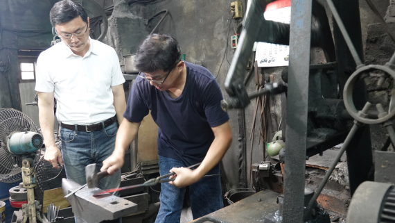 鹿港新工和鐵工廠雕刻職人手工具老店 peopo 公民新聞