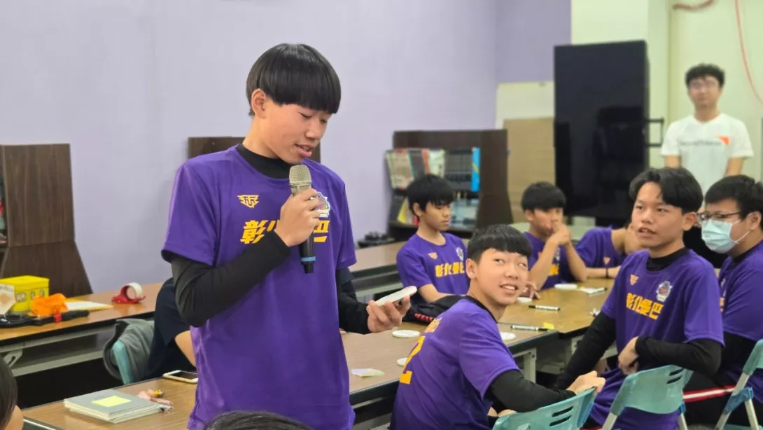 彰化曼巴的孩子們勇敢分享自己對於新年的期許