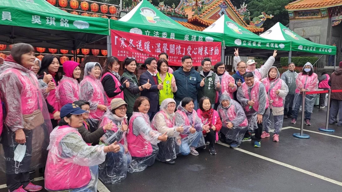 LINE_ALBUM_20250111寒冬送暖_250112_3
