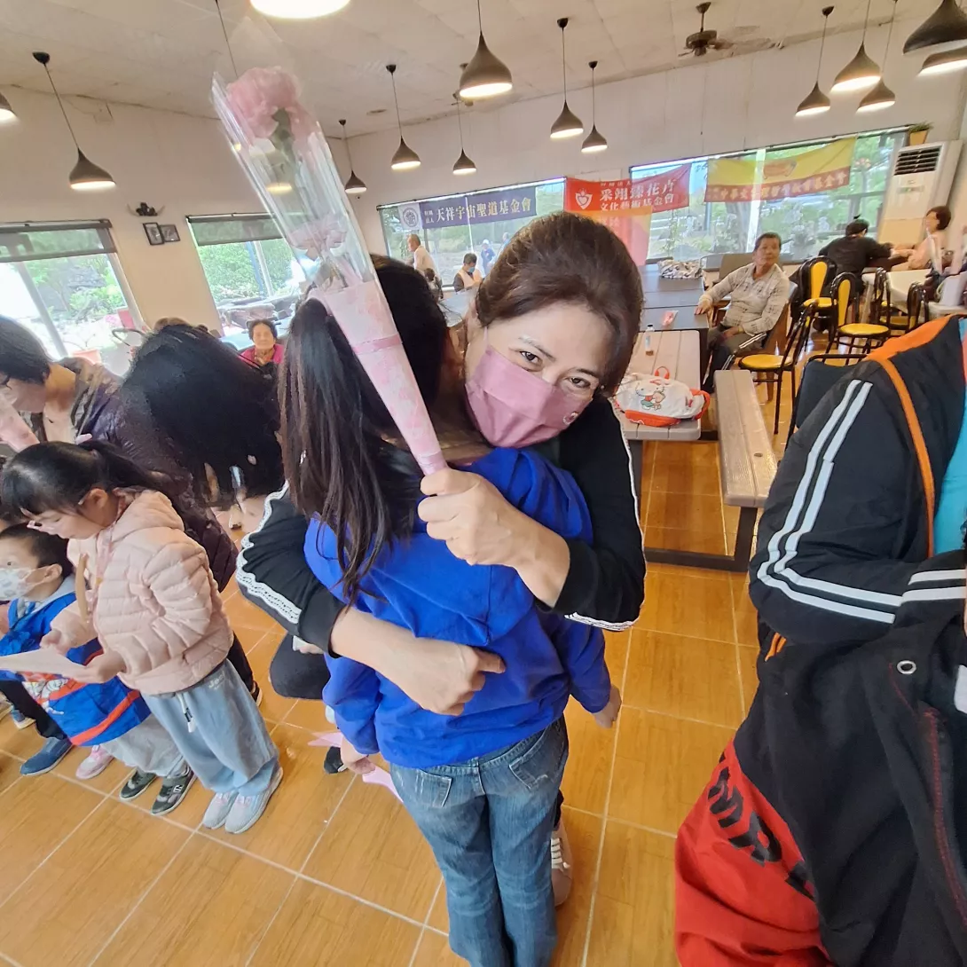 MEITU_20250414_090034944_copy_2992x2992