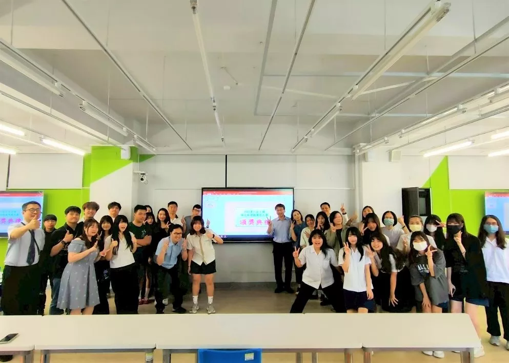 圖一:來自全台學生齊聚東南科技大學參與「2025第六屆全國綠色旅遊微電影大賽」頒獎典禮,共同見證青年影像創意與綠色理念的激盪成果。
