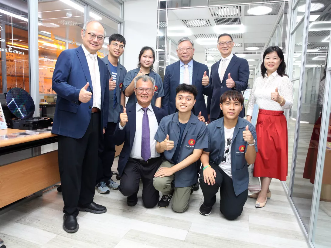 全球PCB龍頭臻鼎科技集團捐贈龍華科大壹仟萬元 共同培育高端技術人才-5