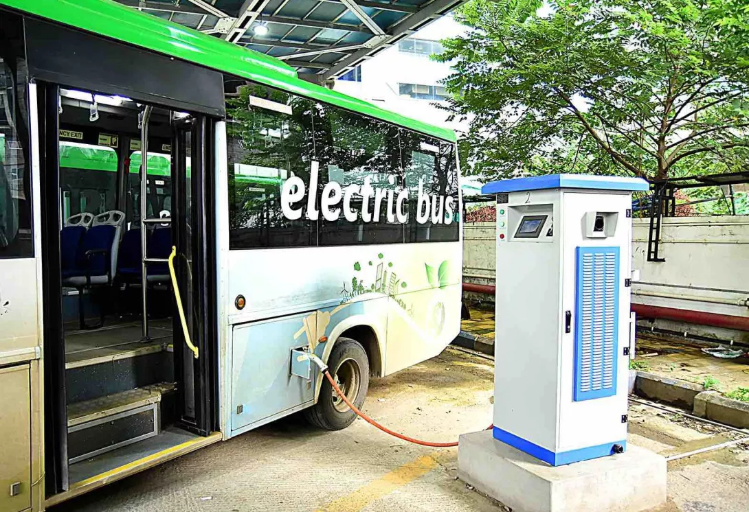 E Bus 1