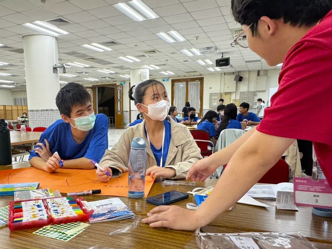透過實作與互動激發學習動力,協助孩子在過程中建立自信、學習尊重,勇敢迎向未來挑_0