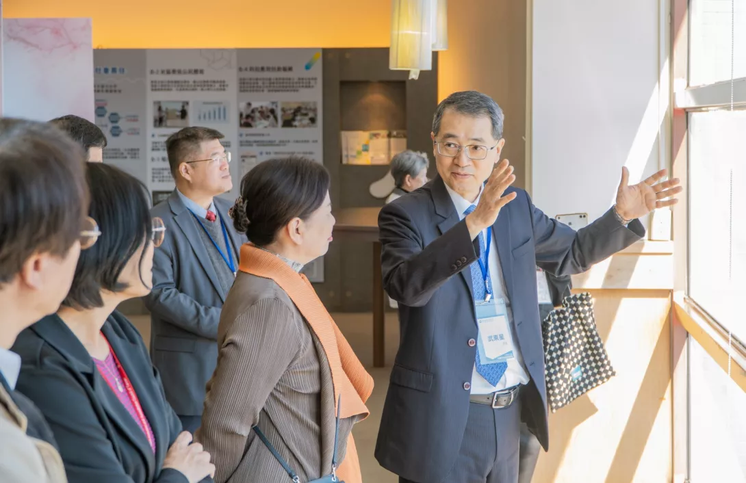 LINE_ALBUM_2024.12.10_241210_27(1)