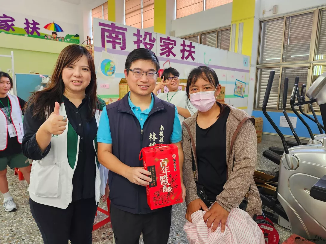 LINE_ALBUM_20250829 新學期的第一份禮 家扶學童回娘家 收下社會大眾滿滿的愛_250829_11