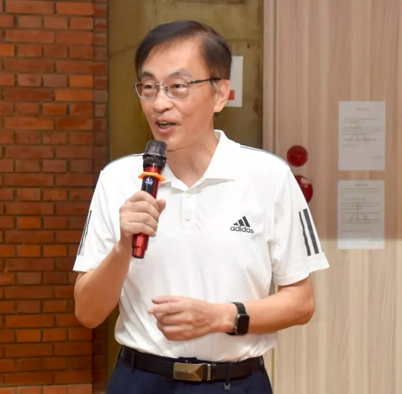 校方代表副校長詹家昌