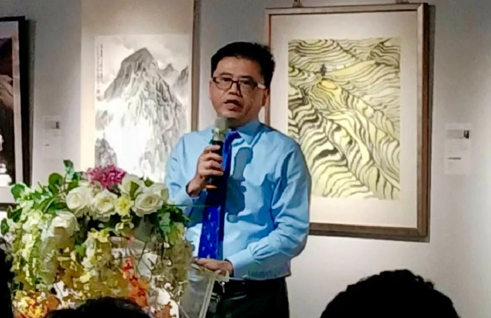 陳