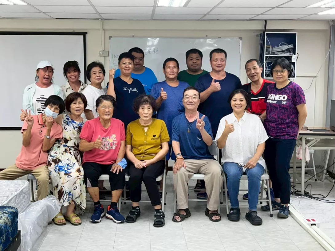 LINE_ALBUM_朴子皮雕20256-8_250902_93