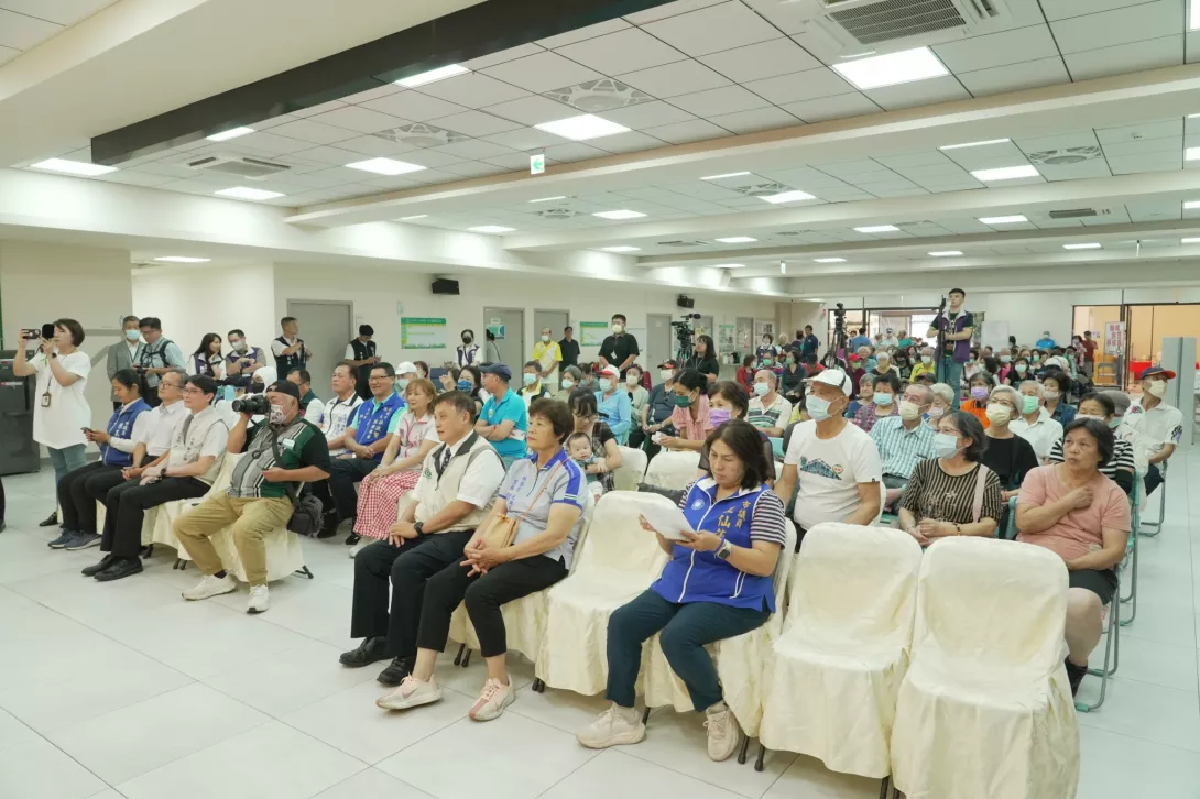 LINE_ALBUM_2025.10.3_251003_13