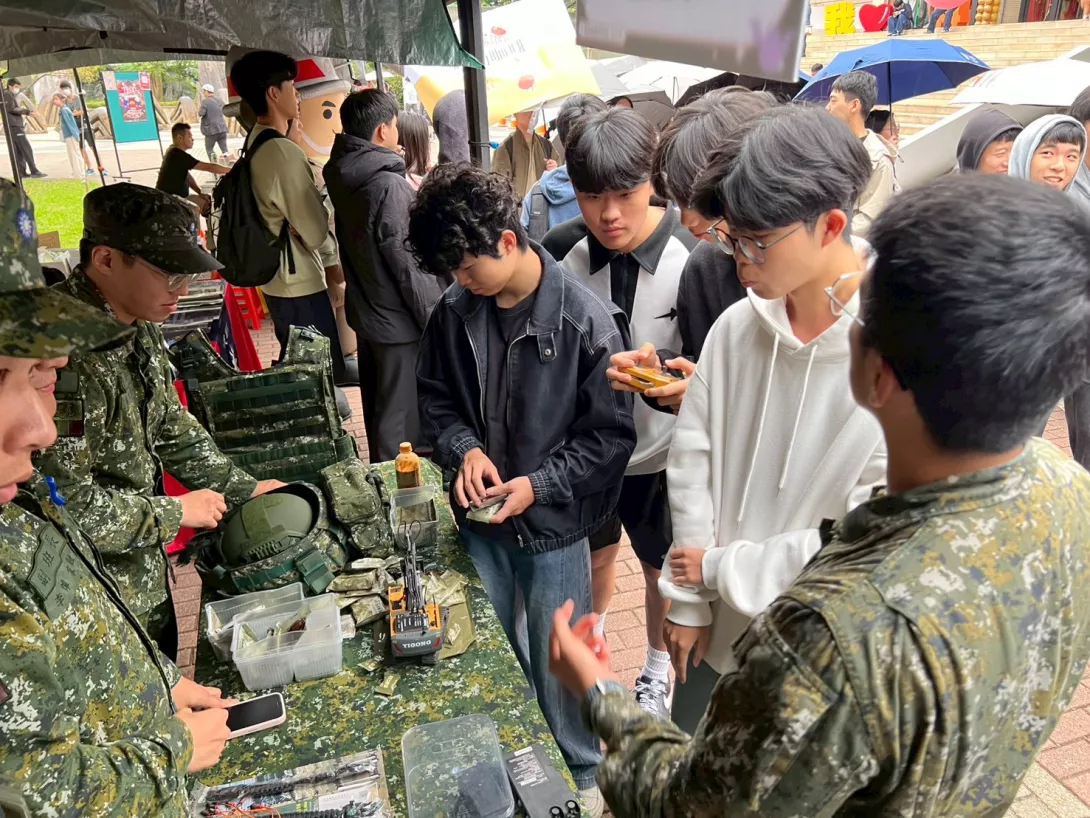 LINE_ALBUM_校慶_251101_19