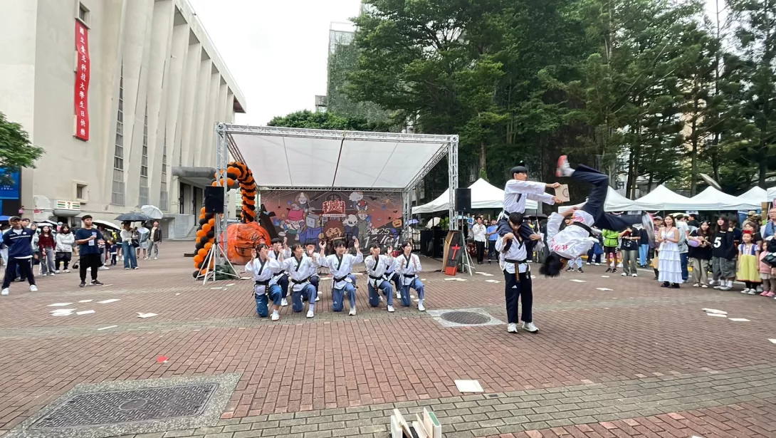 LINE_ALBUM_1141101校慶全民國防_251101_45