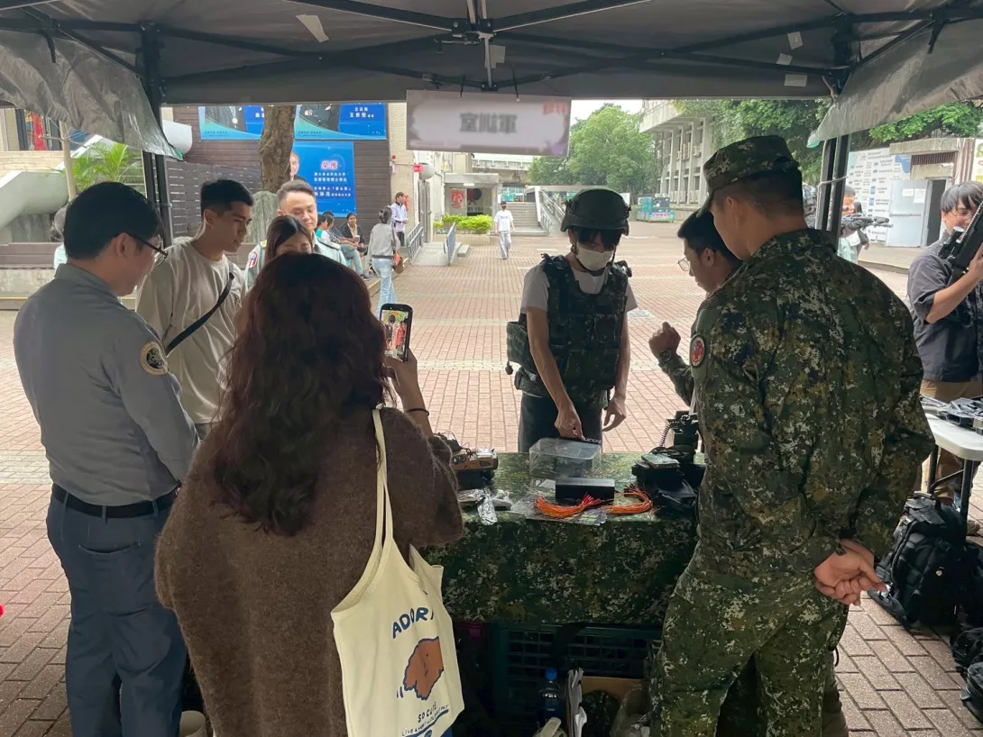 LINE_ALBUM_1141101校慶全民國防_251101_65